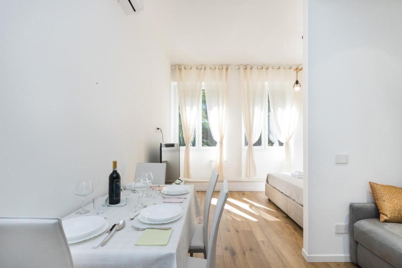 Magnoliaapartments - 18B Visconti Duomo Milan Bagian luar foto